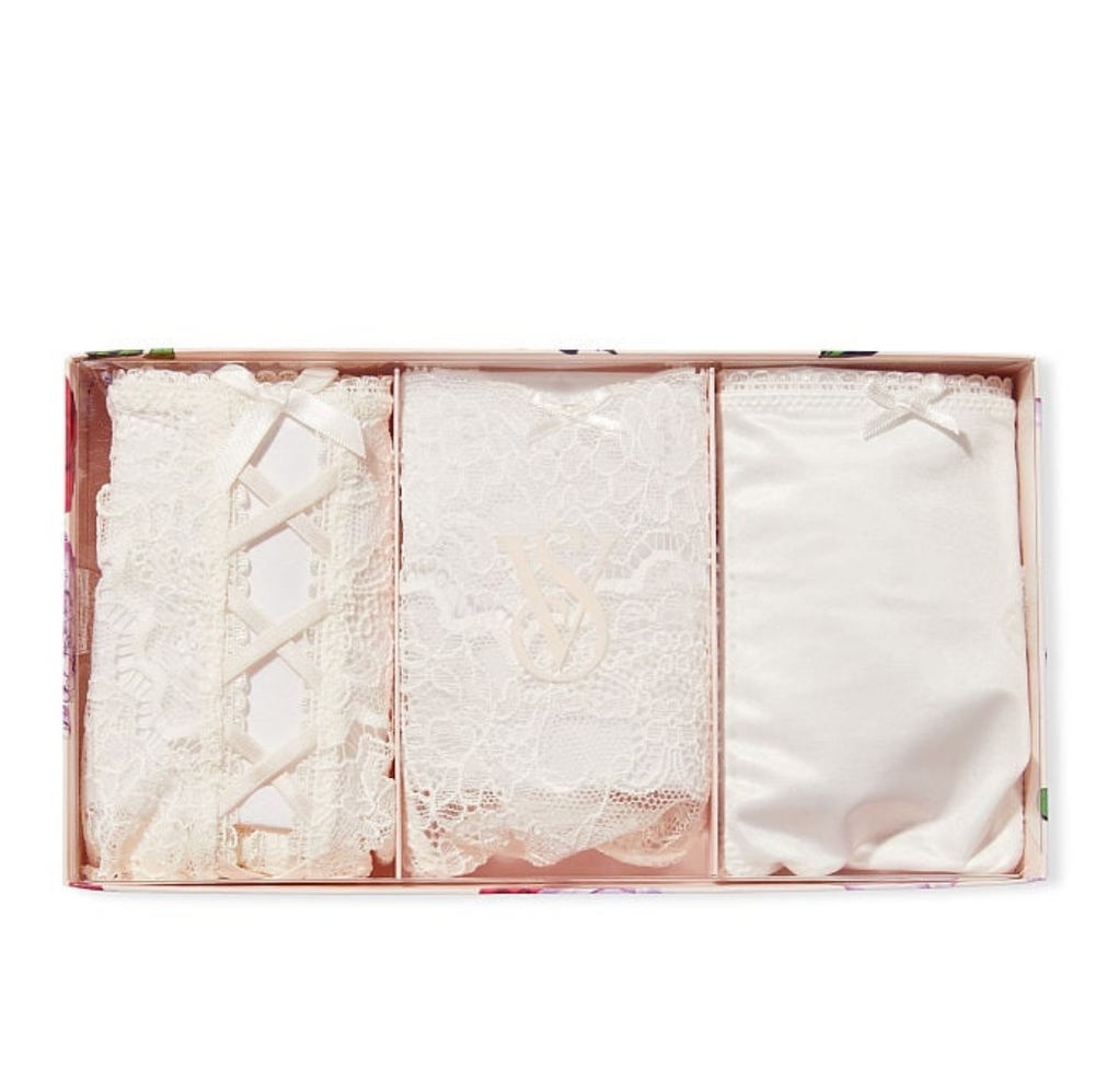 🔥💕NWT Victoria's Secret Dream Angels 3-Pack V-String Panties Bridal White